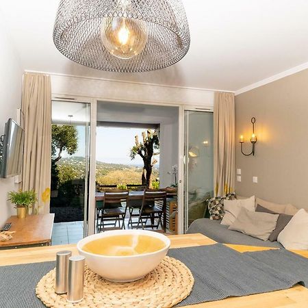 Les Restanques Apartment Grimaud Luaran gambar