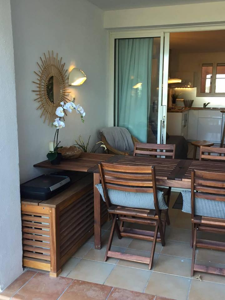 Les Restanques Apartment Grimaud Luaran gambar