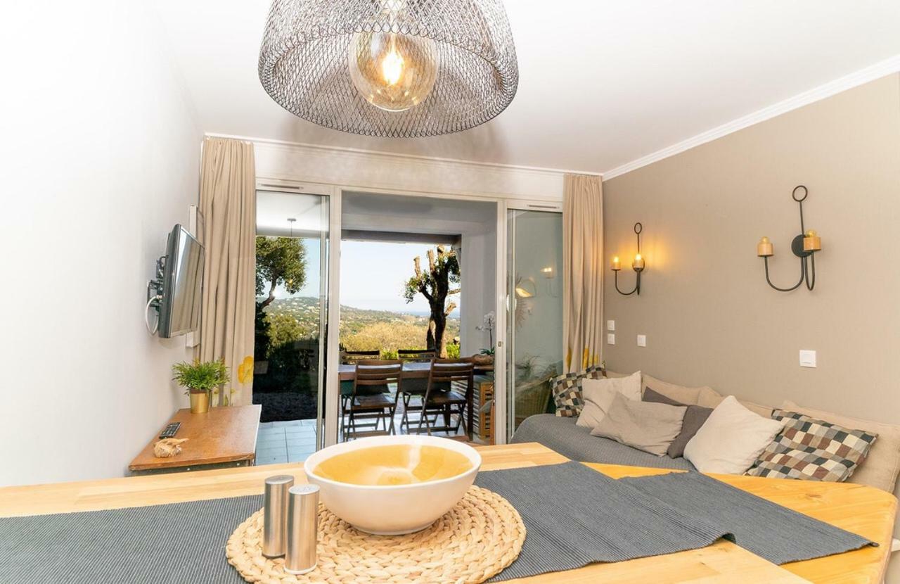 Les Restanques Apartment Grimaud Luaran gambar